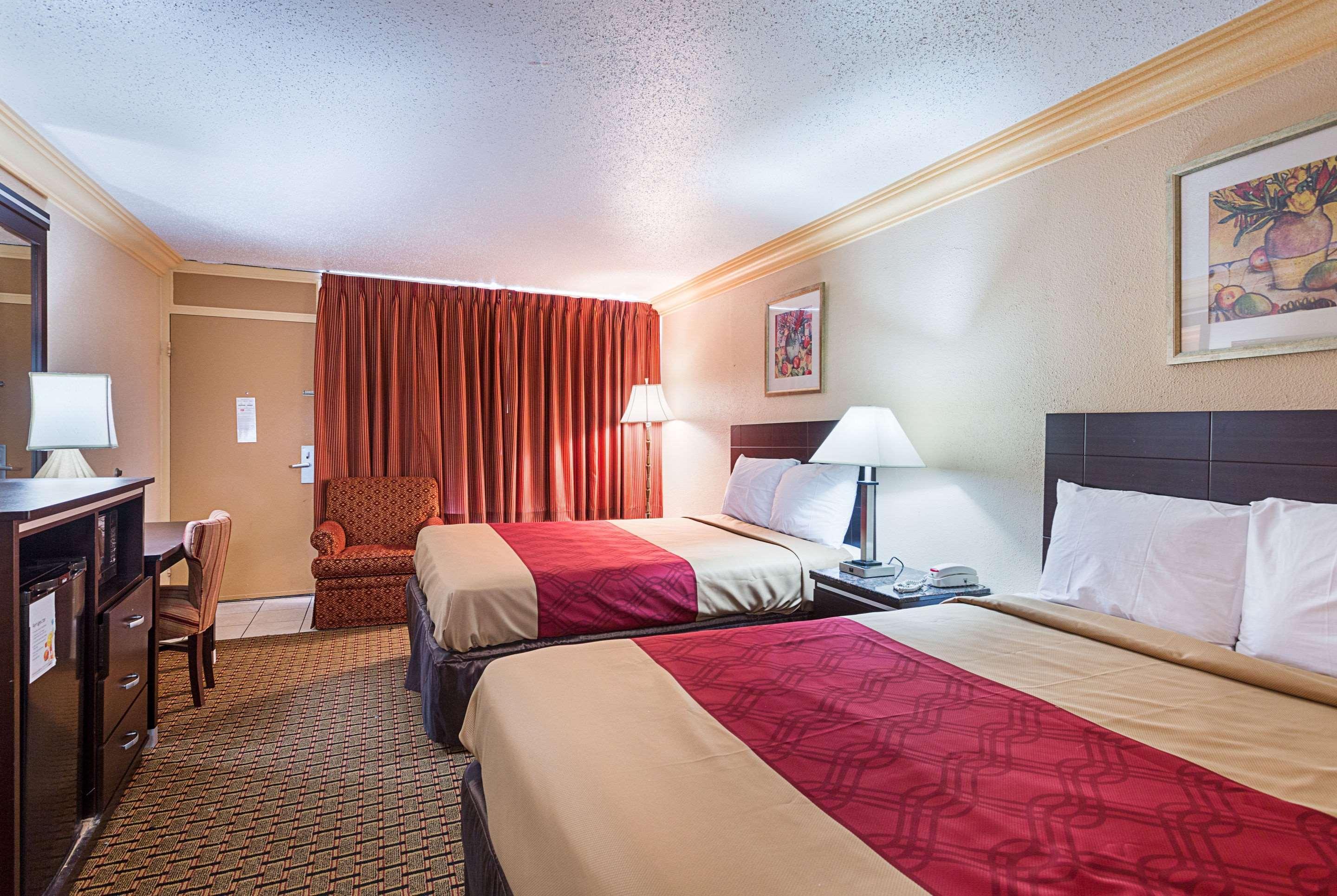 Parkway Inn Birmingham Exterior photo