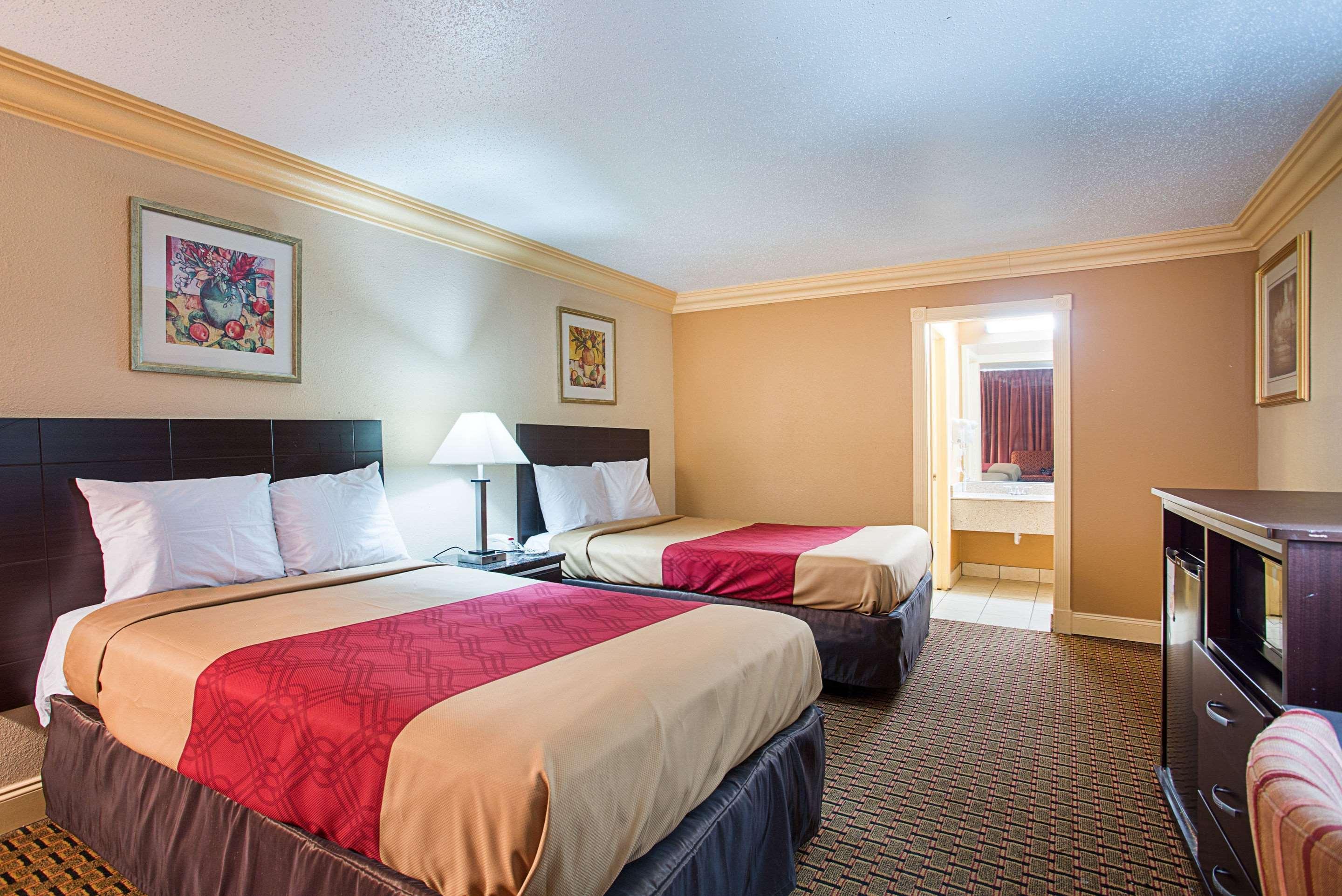 Parkway Inn Birmingham Exterior photo